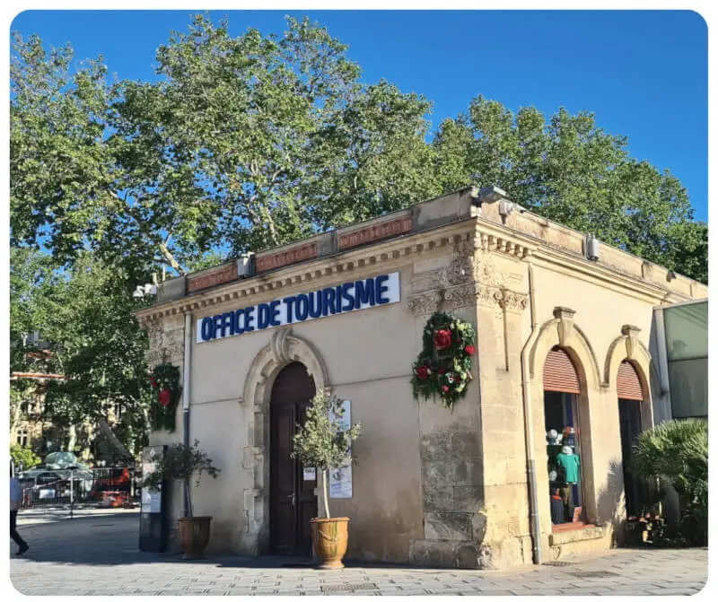 Die Opéra Comedie auf dem Place de la Comédie in der Altstadt von Montpellier