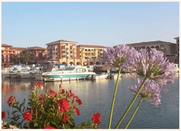 auf dem Weg von Montpellier nach Palavas, Rast in Port Ariane, Lattes