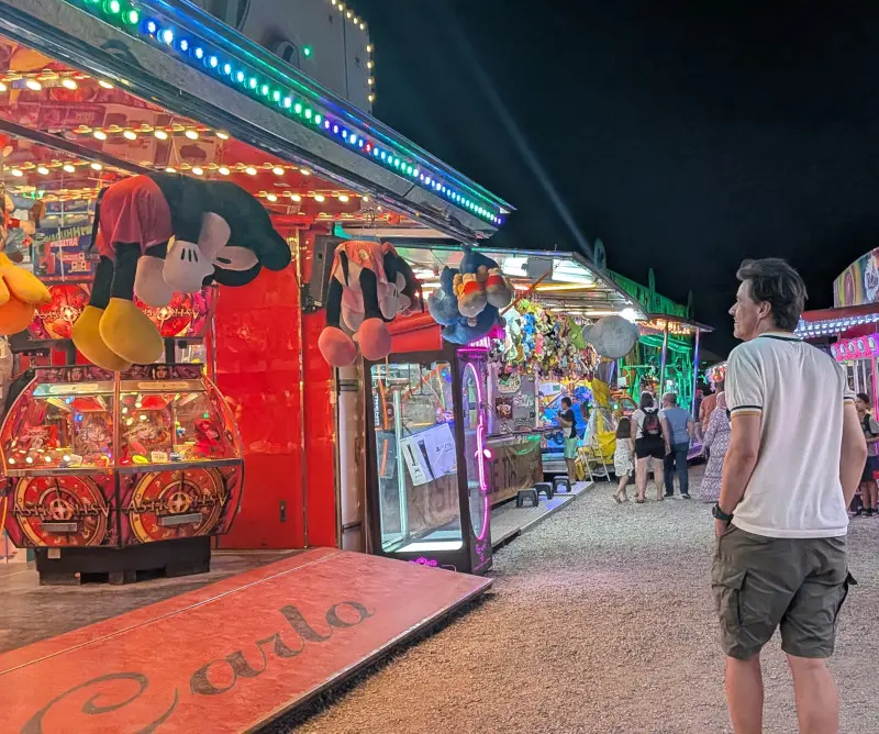 Bummel ueber den Lunapark in Frontignan-Plage